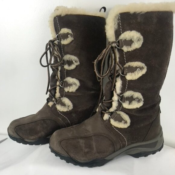 The North Face Waterproof Nubuck Waterproof Boots - Picture 1 of 10